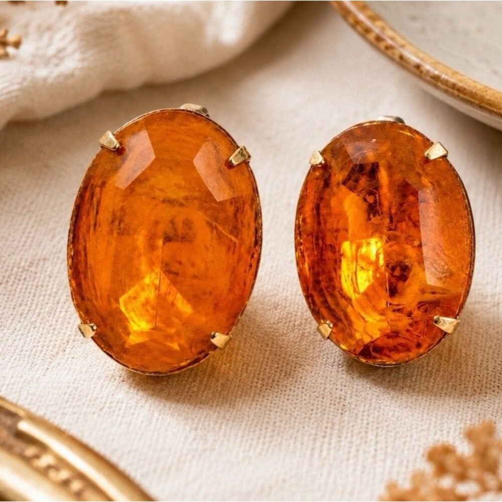 Vintage Oversized Amber Lucite Oval Stud Earrings Gold Tone Statement Boho